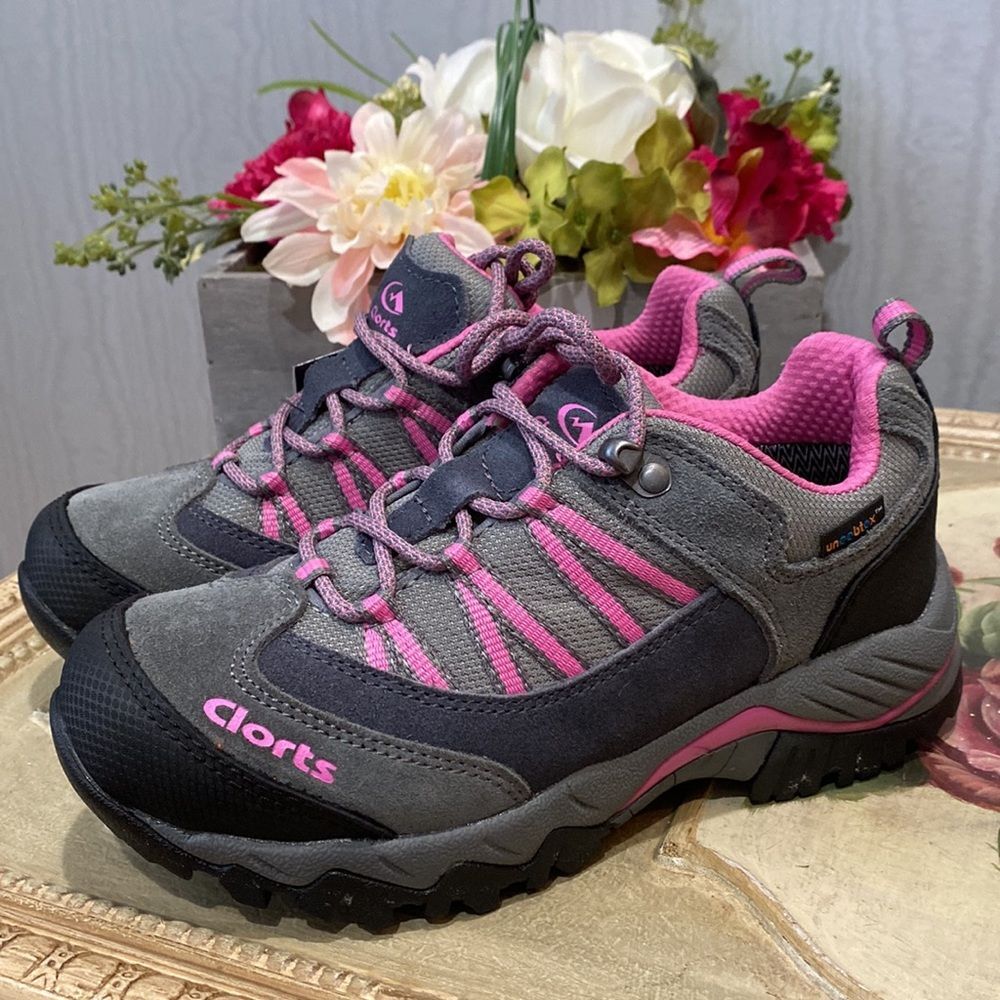 Clorts Waterproof Suede Leather Hiking Shoes Sneakers Gray Pink Womens EU 35 NWT